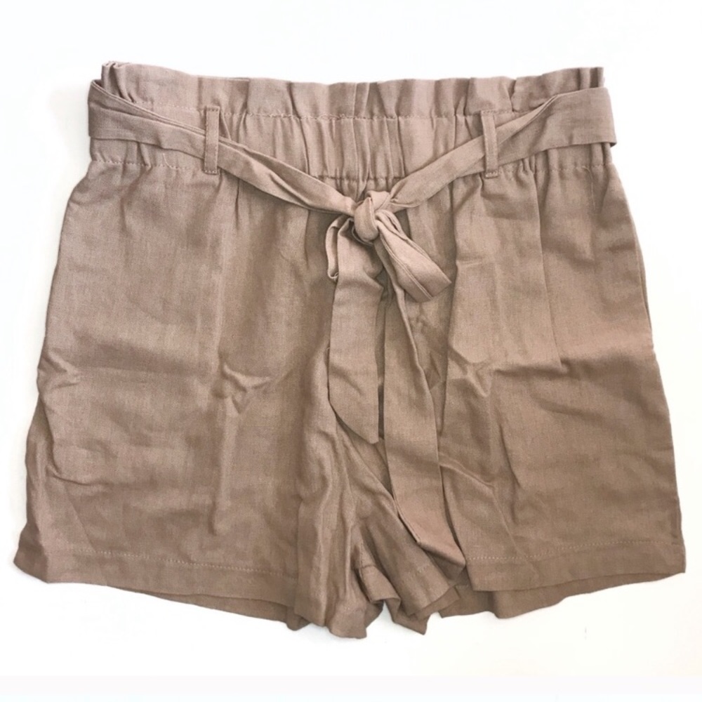Heart & Hips Linen Blend Shorts - Picture 3 of 4
